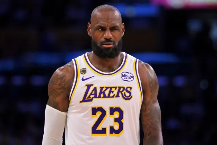 Le Bron James potpisao dvogodišnji ugovor sa Philadelphiaom Foto: Jayne Kamin-Oncea/Reuters